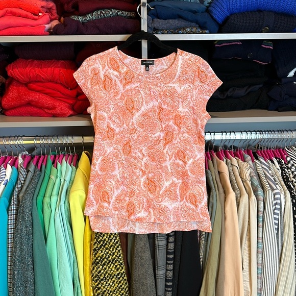 The Limited orange and white print short sleeve scoop neck top size XS NWT - Picture 1 of 3